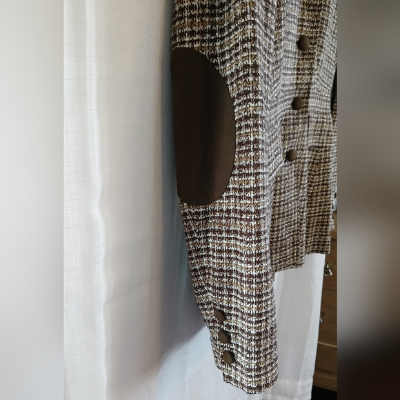 Signature by Larry Levine - Picture 7 of 8